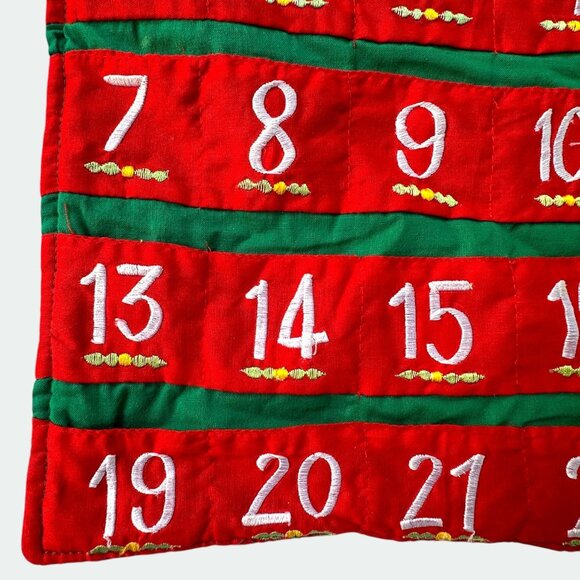 Vintage Nativity Scene Fabric Advent Calendar With Pockets & Red Hanging Cord - Picture 5 of 9